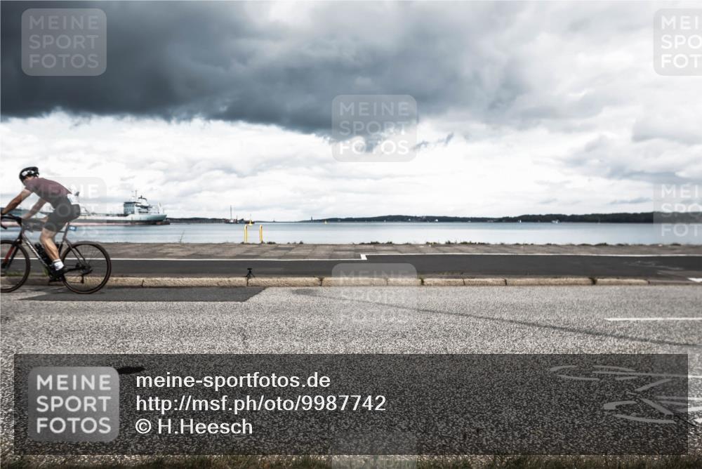 16.08.2026 - KN Förde Triathlon 2026 H.Heesch http://msf.ph/oto/9987742 16.08.2026 13:24:04 Radfahren  meine-sportfotos.de
