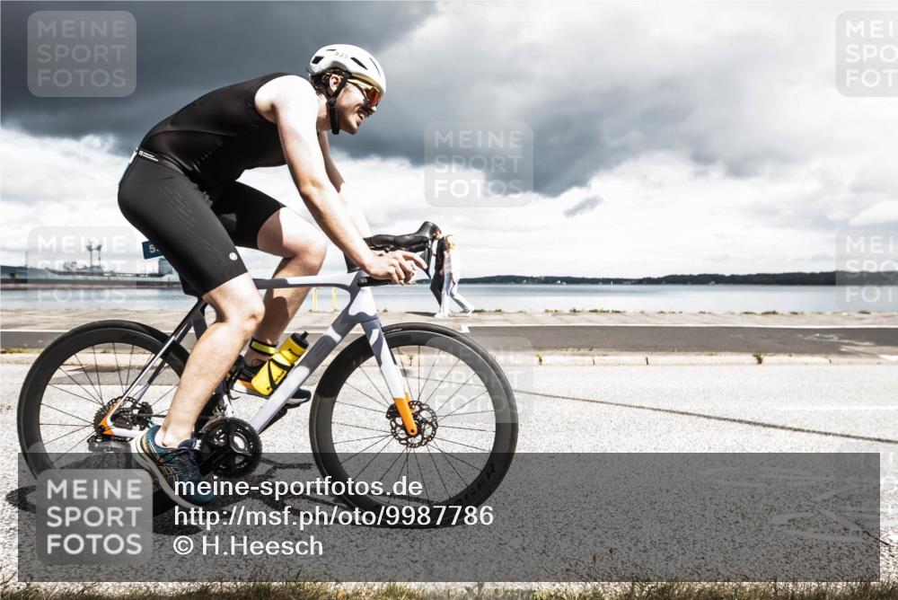 16.08.2026 - KN Förde Triathlon 2026 H.Heesch http://msf.ph/oto/9987786 16.08.2026 13:26:16 Radfahren 604 meine-sportfotos.de