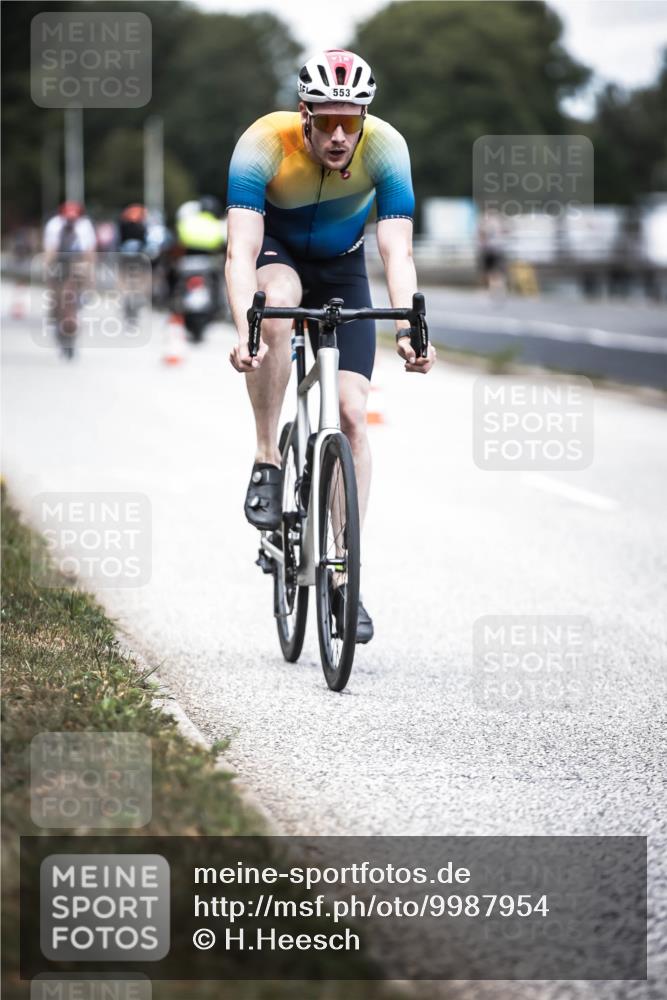 16.08.2026 - KN Förde Triathlon 2026 H.Heesch http://msf.ph/oto/9987954 16.08.2026 13:12:17 Radfahren 523, 542, 553, 568, 701 meine-sportfotos.de