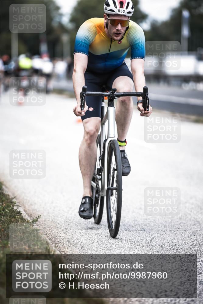 16.08.2026 - KN Förde Triathlon 2026 H.Heesch http://msf.ph/oto/9987960 16.08.2026 13:12:17 Radfahren 523, 542, 553, 568, 701 meine-sportfotos.de