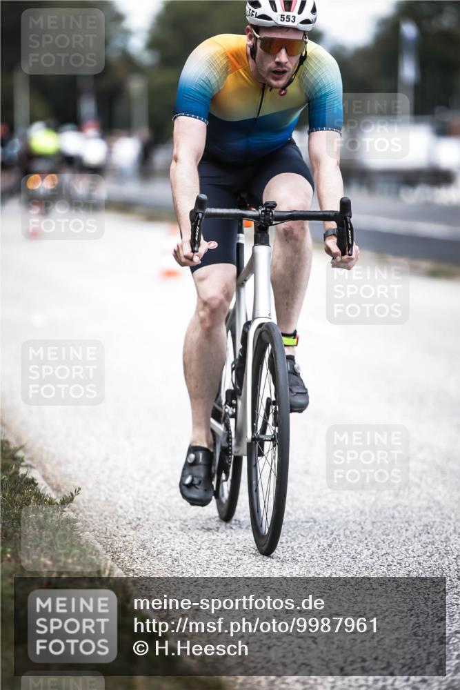 16.08.2026 - KN Förde Triathlon 2026 H.Heesch http://msf.ph/oto/9987961 16.08.2026 13:12:17 Radfahren 523, 542, 553, 568, 701 meine-sportfotos.de