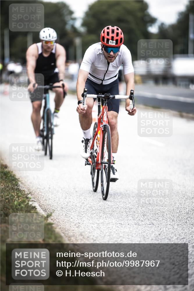 16.08.2026 - KN Förde Triathlon 2026 H.Heesch http://msf.ph/oto/9987967 16.08.2026 13:12:21 Radfahren 596, 701 meine-sportfotos.de