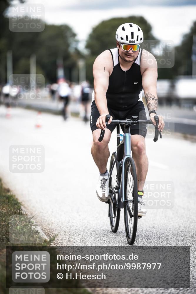 16.08.2026 - KN Förde Triathlon 2026 H.Heesch http://msf.ph/oto/9987977 16.08.2026 13:12:22 Radfahren 596, 701 meine-sportfotos.de