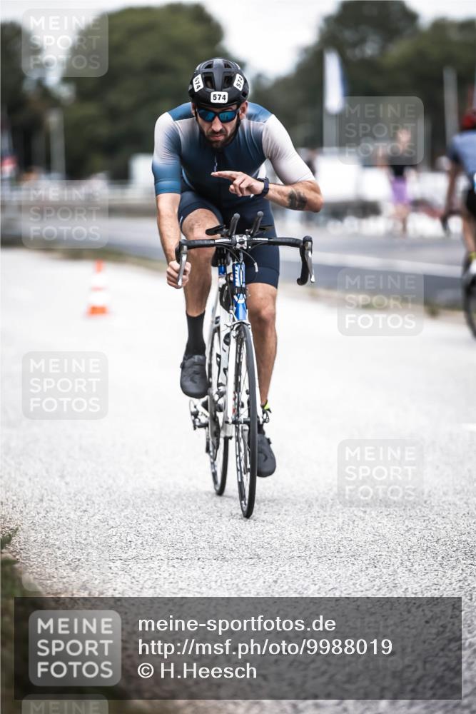 16.08.2026 - KN Förde Triathlon 2026 H.Heesch http://msf.ph/oto/9988019 16.08.2026 13:12:42 Radfahren 574 meine-sportfotos.de