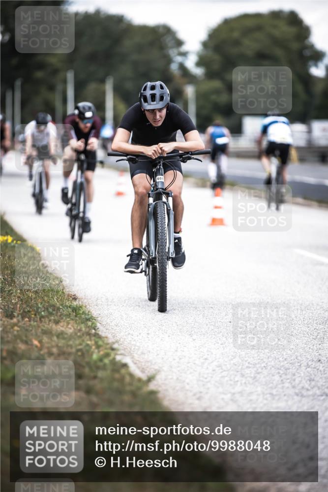 16.08.2026 - KN Förde Triathlon 2026 H.Heesch http://msf.ph/oto/9988048 16.08.2026 13:12:58 Radfahren 549, 556, 588, 601, 606, 733, 734 meine-sportfotos.de