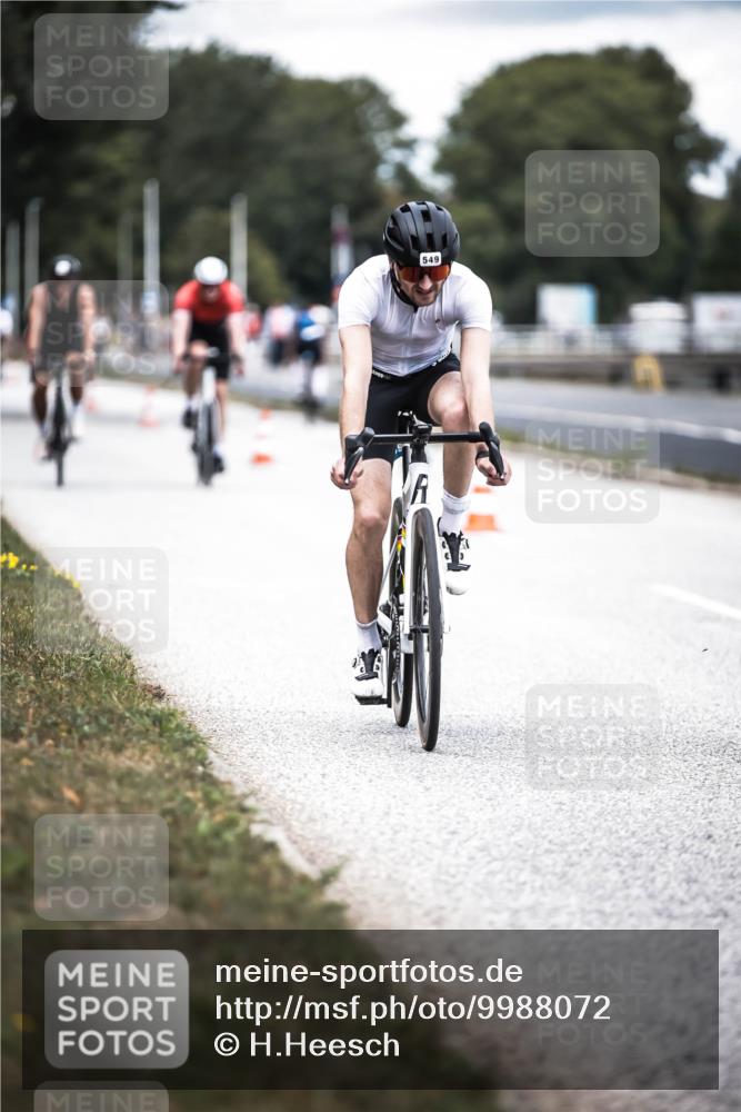 16.08.2026 - KN Förde Triathlon 2026 H.Heesch http://msf.ph/oto/9988072 16.08.2026 13:13:00 Radfahren 549, 556, 588, 601, 606, 733, 734 meine-sportfotos.de