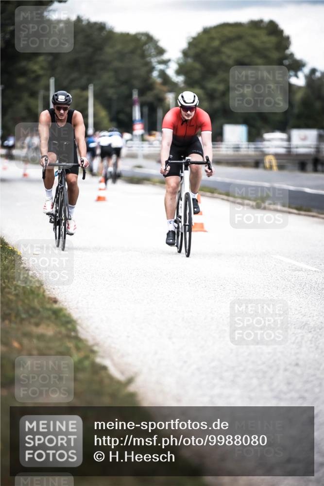 16.08.2026 - KN Förde Triathlon 2026 H.Heesch http://msf.ph/oto/9988080 16.08.2026 13:13:02 Radfahren 549, 556, 588, 601, 606, 733, 734 meine-sportfotos.de
