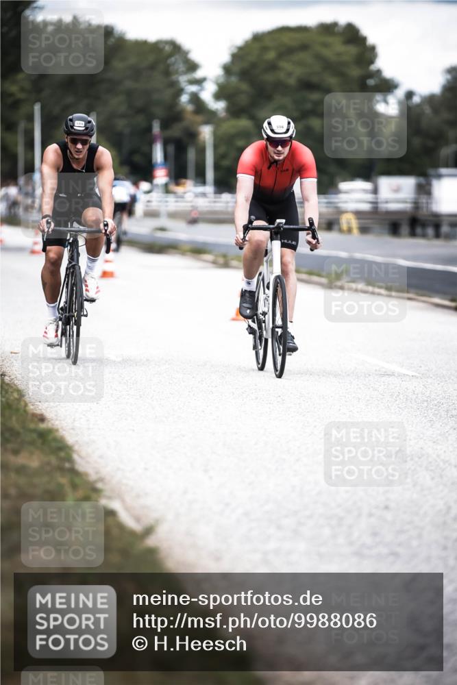 16.08.2026 - KN Förde Triathlon 2026 H.Heesch http://msf.ph/oto/9988086 16.08.2026 13:13:02 Radfahren 549, 556, 588, 601, 606, 733, 734 meine-sportfotos.de