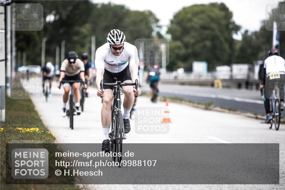 16.08.2026 - KN Förde Triathlon 2026 H.Heesch http://msf.ph/oto/9988107 16.08.2026 13:13:11 Radfahren 532, 534, 544, 706, 730, 742, 747 meine-sportfotos.de