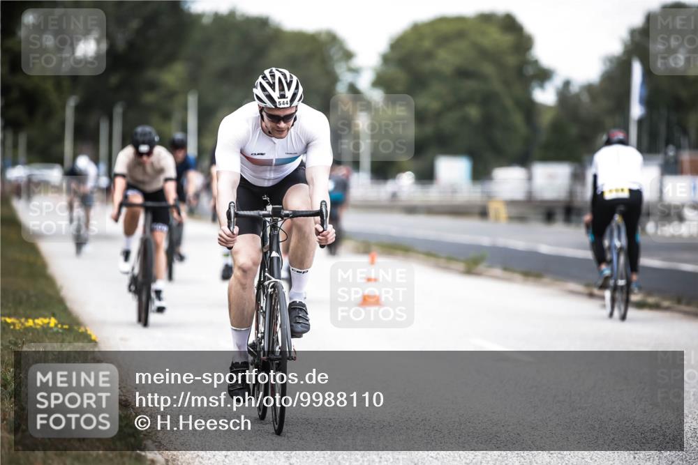 16.08.2026 - KN Förde Triathlon 2026 H.Heesch http://msf.ph/oto/9988110 16.08.2026 13:13:11 Radfahren 532, 534, 544, 706, 730, 742, 747 meine-sportfotos.de