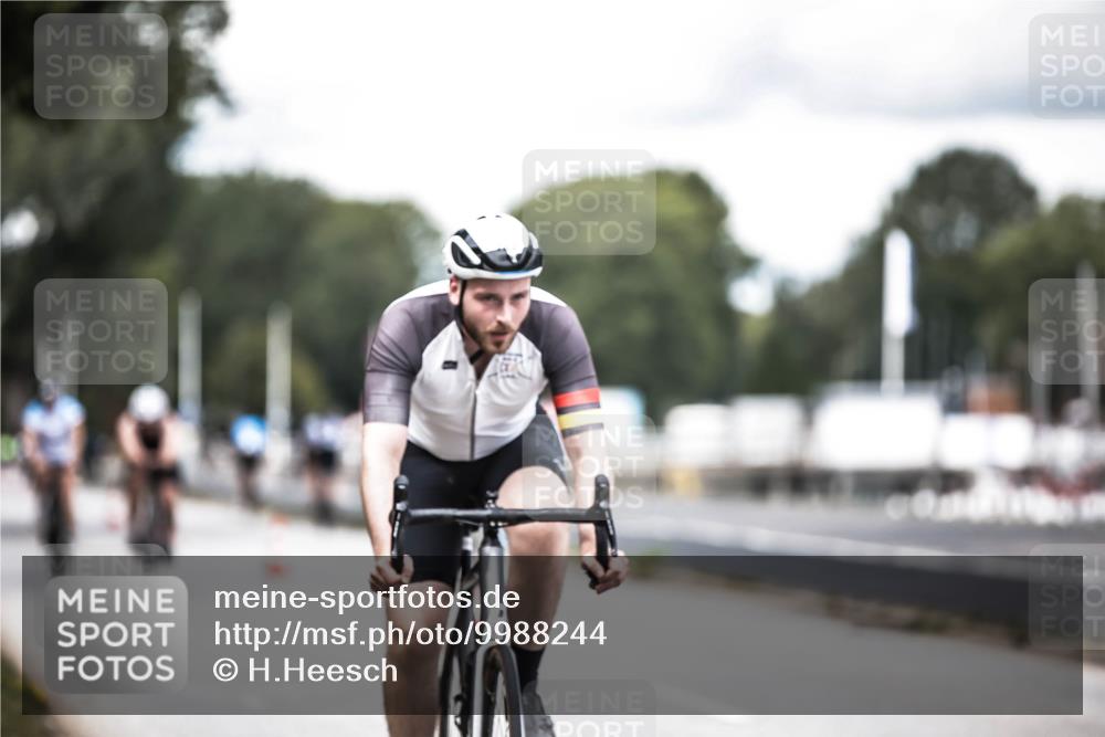 16.08.2026 - KN Förde Triathlon 2026 H.Heesch http://msf.ph/oto/9988244 16.08.2026 13:13:49 Radfahren 535, 567, 571, 585, 599, 608, 703, 731 meine-sportfotos.de