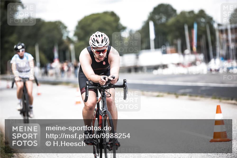 16.08.2026 - KN Förde Triathlon 2026 H.Heesch http://msf.ph/oto/9988254 16.08.2026 13:13:53 Radfahren 511, 535, 567, 585, 608, 731 meine-sportfotos.de
