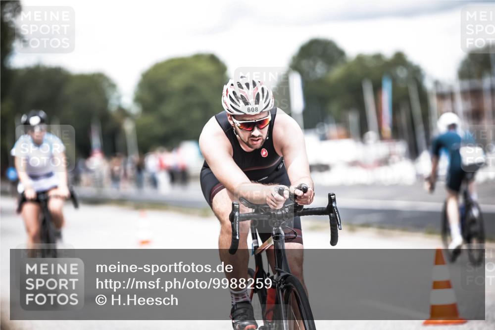 16.08.2026 - KN Förde Triathlon 2026 H.Heesch http://msf.ph/oto/9988259 16.08.2026 13:13:53 Radfahren 511, 535, 567, 585, 608, 731 meine-sportfotos.de