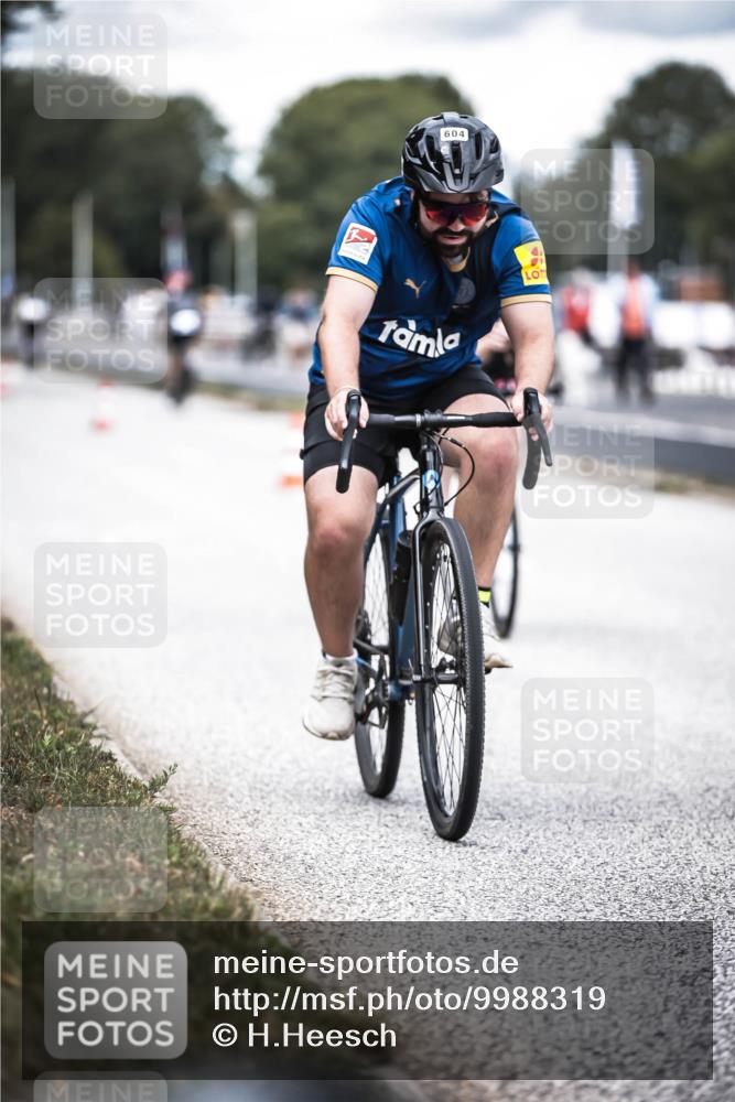 16.08.2026 - KN Förde Triathlon 2026 H.Heesch http://msf.ph/oto/9988319 16.08.2026 13:14:17 Radfahren 530, 540, 548, 604, 611, 705 meine-sportfotos.de