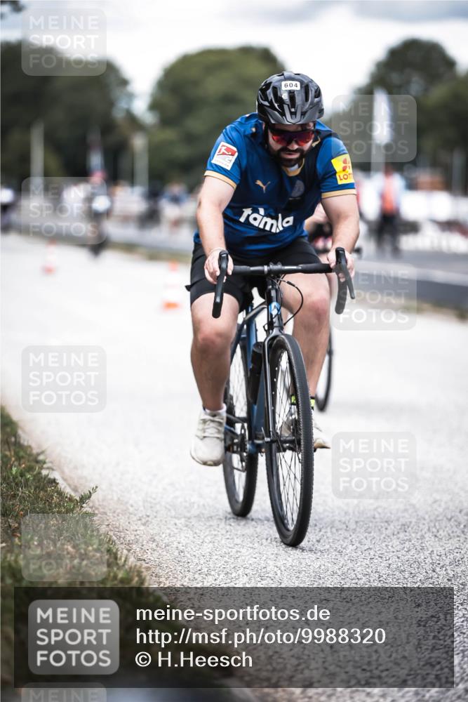 16.08.2026 - KN Förde Triathlon 2026 H.Heesch http://msf.ph/oto/9988320 16.08.2026 13:14:17 Radfahren 530, 540, 548, 604, 611, 705 meine-sportfotos.de