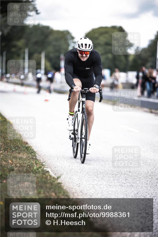 16.08.2026 - KN Förde Triathlon 2026 H.Heesch http://msf.ph/oto/9988361 16.08.2026 13:14:25 Radfahren 546, 555, 561, 568, 610, 705, 740 meine-sportfotos.de