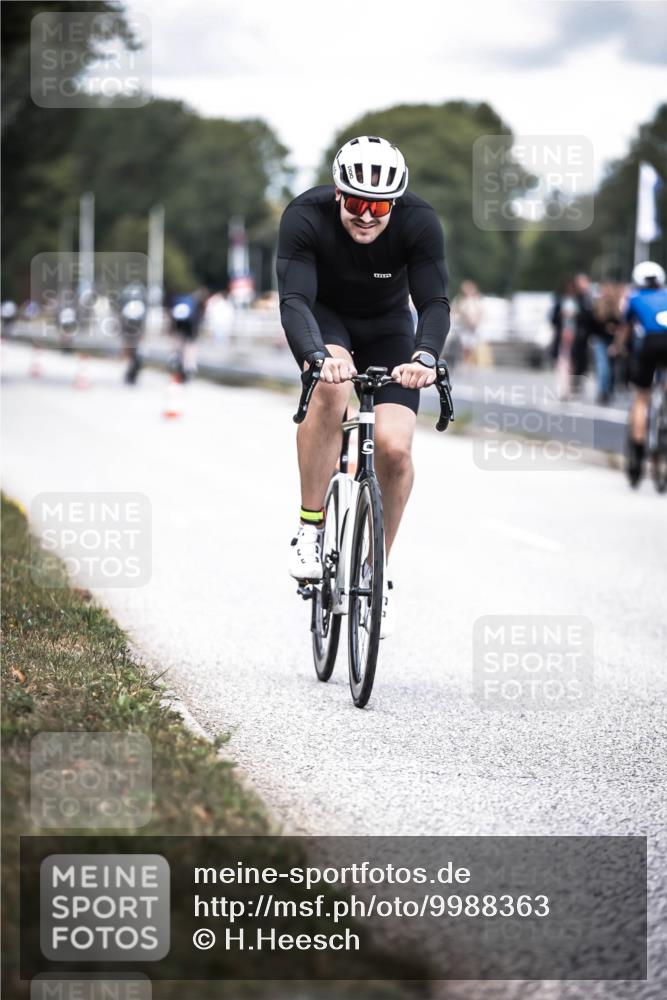 16.08.2026 - KN Förde Triathlon 2026 H.Heesch http://msf.ph/oto/9988363 16.08.2026 13:14:25 Radfahren 546, 555, 561, 568, 610, 705, 740 meine-sportfotos.de