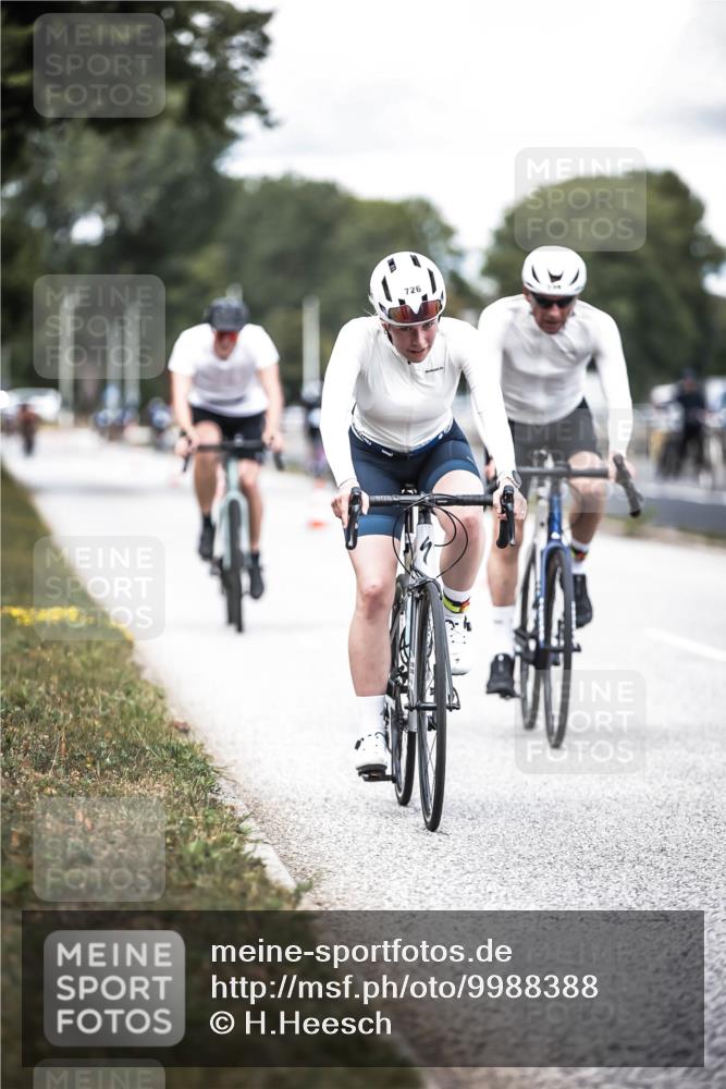 16.08.2026 - KN Förde Triathlon 2026 H.Heesch http://msf.ph/oto/9988388 16.08.2026 13:14:38 Radfahren 528, 533, 724, 726, 739 meine-sportfotos.de