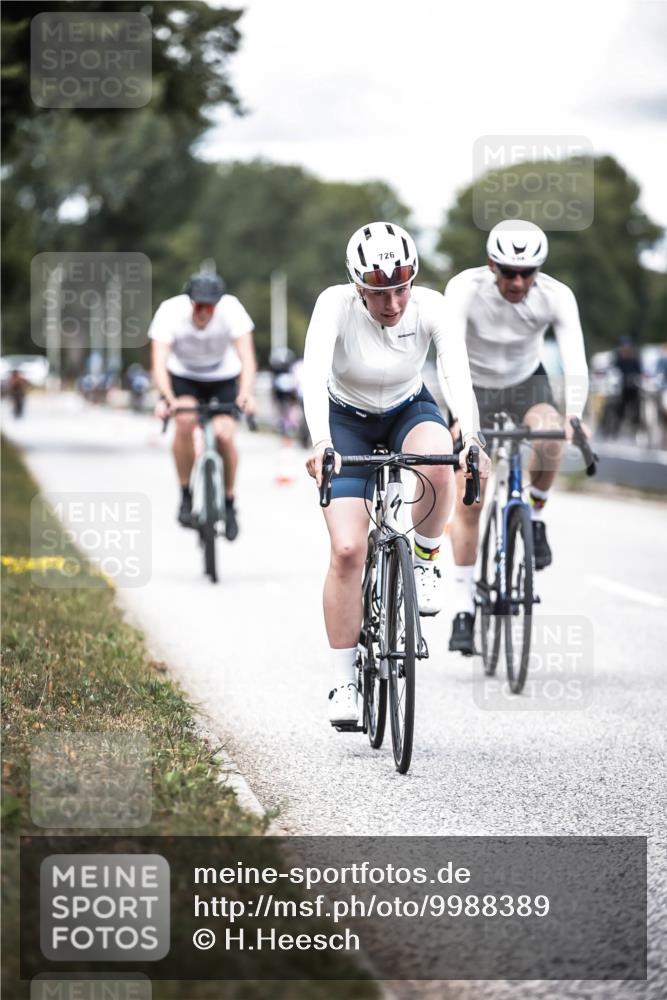 16.08.2026 - KN Förde Triathlon 2026 H.Heesch http://msf.ph/oto/9988389 16.08.2026 13:14:38 Radfahren 528, 533, 724, 726, 739 meine-sportfotos.de