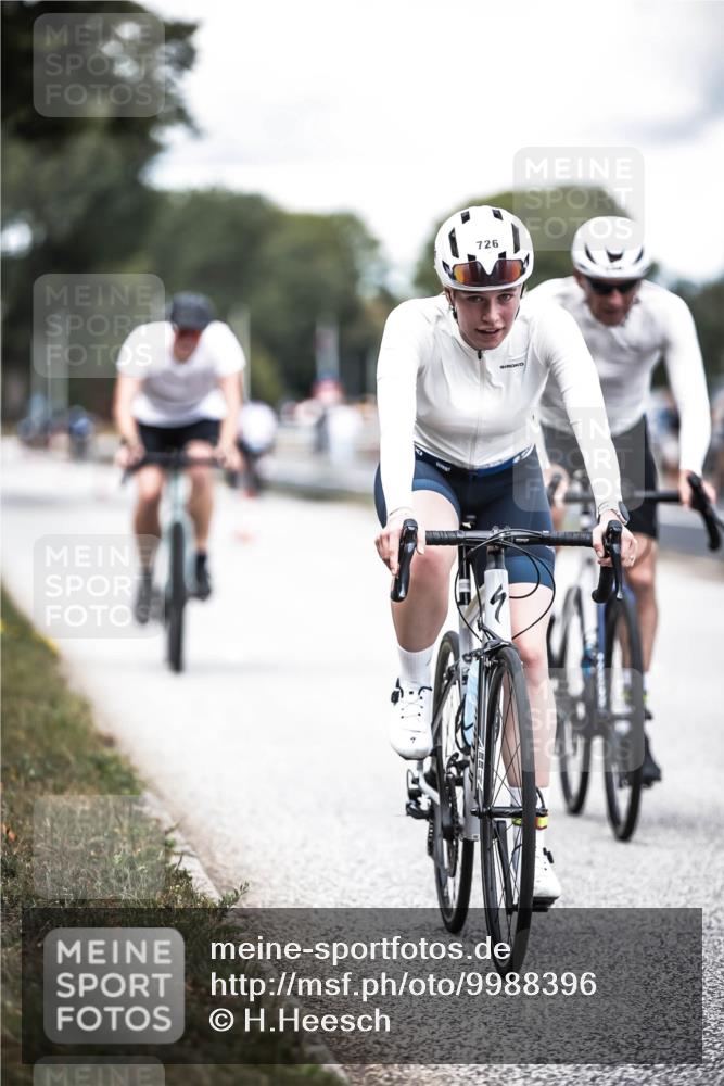 16.08.2026 - KN Förde Triathlon 2026 H.Heesch http://msf.ph/oto/9988396 16.08.2026 13:14:38 Radfahren 528, 533, 724, 726, 739 meine-sportfotos.de