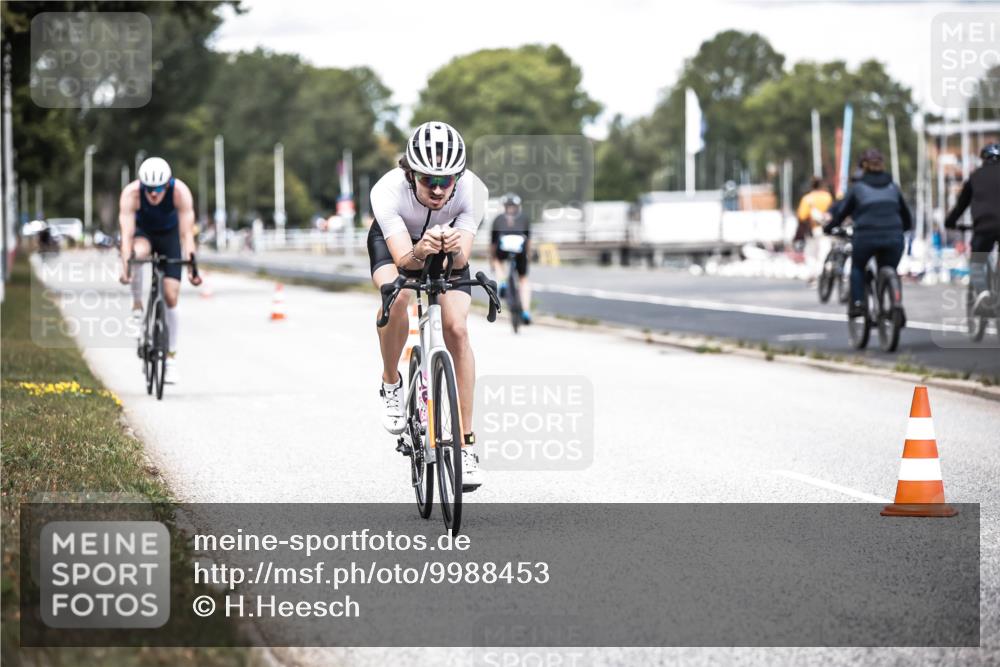 16.08.2026 - KN Förde Triathlon 2026 H.Heesch http://msf.ph/oto/9988453 16.08.2026 13:14:59 Radfahren 580 meine-sportfotos.de