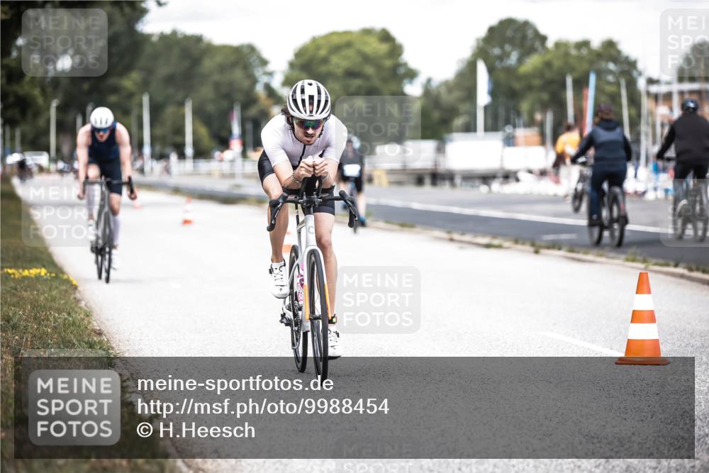16.08.2026 - KN Förde Triathlon 2026 H.Heesch http://msf.ph/oto/9988454 16.08.2026 13:15:00 Radfahren 580 meine-sportfotos.de