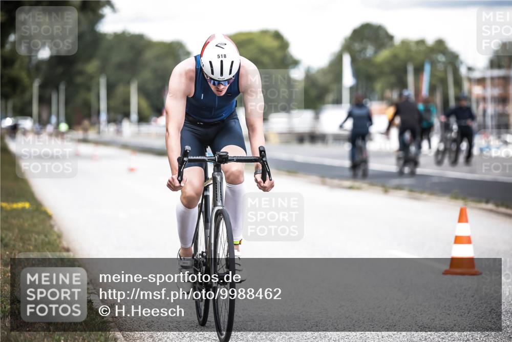 16.08.2026 - KN Förde Triathlon 2026 H.Heesch http://msf.ph/oto/9988462 16.08.2026 13:15:01 Radfahren 580 meine-sportfotos.de