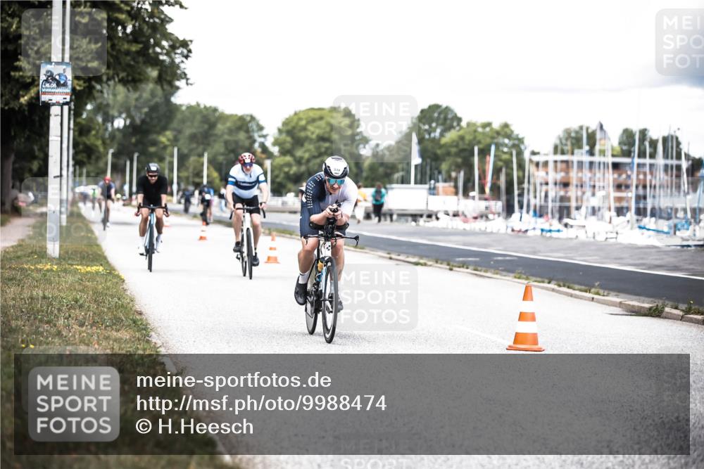 16.08.2026 - KN Förde Triathlon 2026 H.Heesch http://msf.ph/oto/9988474 16.08.2026 13:15:19 Radfahren 575, 708, 711 meine-sportfotos.de