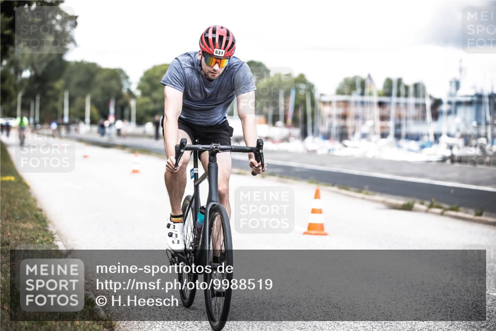 16.08.2026 - KN Förde Triathlon 2026 H.Heesch http://msf.ph/oto/9988519 16.08.2026 13:15:26 Radfahren 531, 711, 721 meine-sportfotos.de