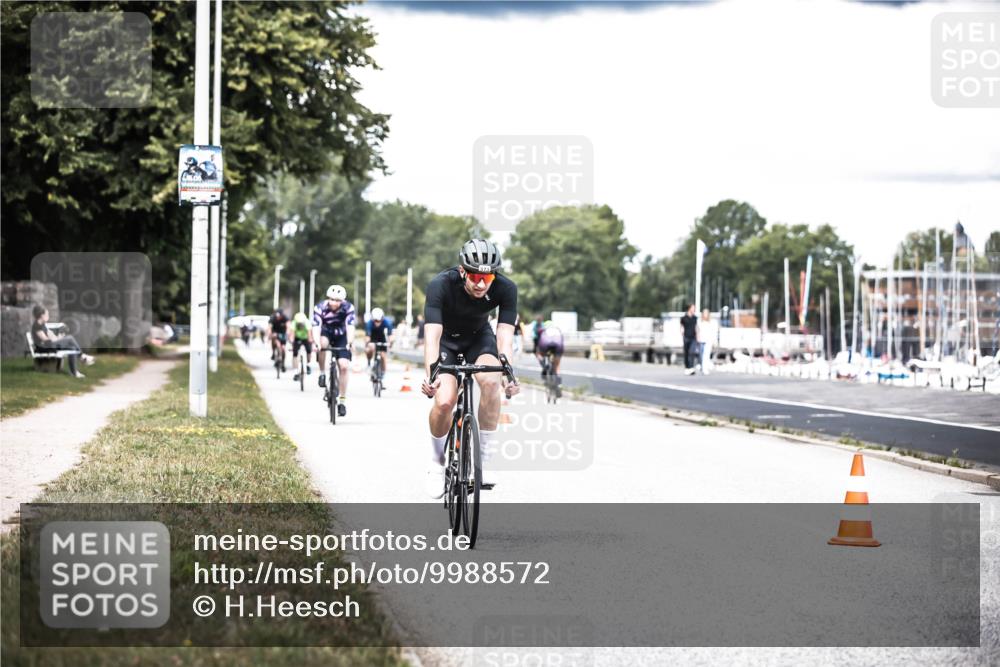 16.08.2026 - KN Förde Triathlon 2026 H.Heesch http://msf.ph/oto/9988572 16.08.2026 13:15:45 Radfahren 515, 569, 573, 587, 609, 742 meine-sportfotos.de