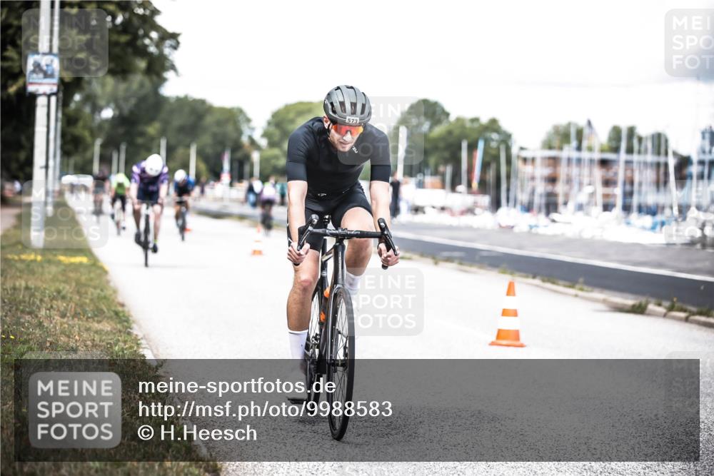 16.08.2026 - KN Förde Triathlon 2026 H.Heesch http://msf.ph/oto/9988583 16.08.2026 13:15:46 Radfahren 515, 569, 573, 587, 606, 609, 742 meine-sportfotos.de