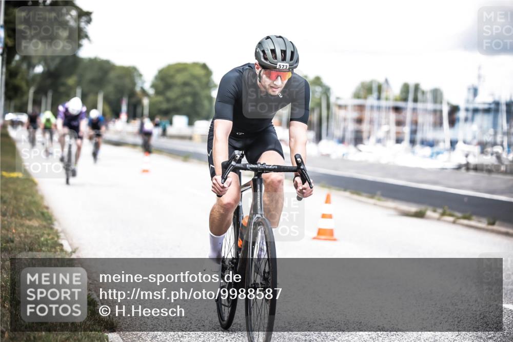 16.08.2026 - KN Förde Triathlon 2026 H.Heesch http://msf.ph/oto/9988587 16.08.2026 13:15:46 Radfahren 515, 569, 573, 587, 606, 609, 742 meine-sportfotos.de