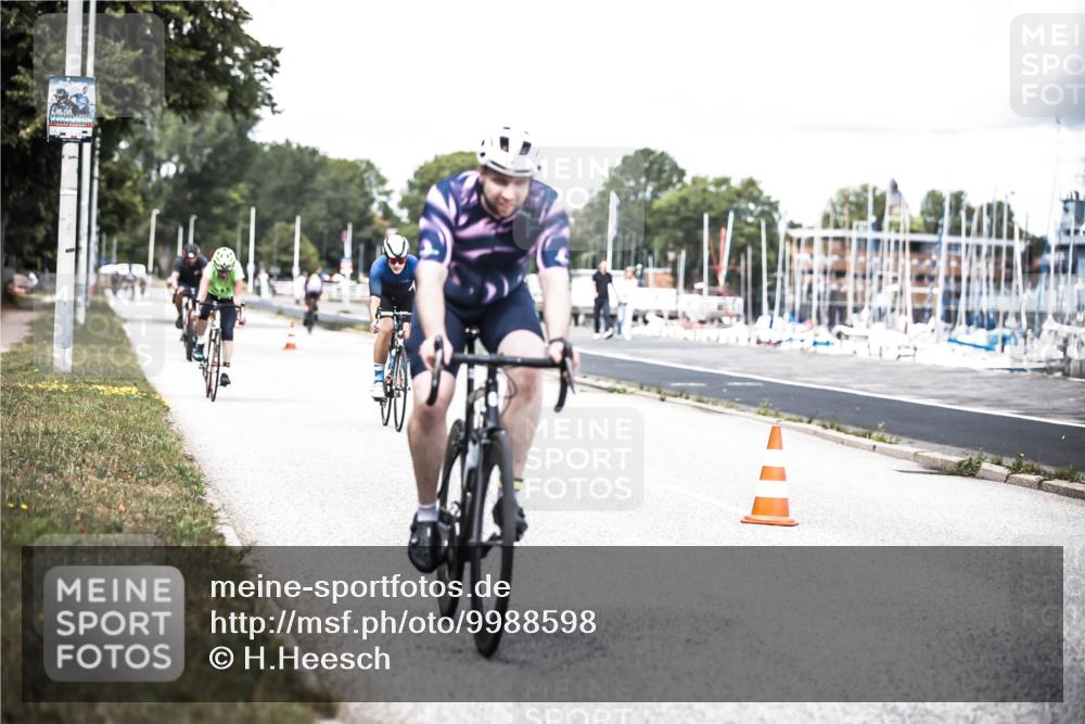 16.08.2026 - KN Förde Triathlon 2026 H.Heesch http://msf.ph/oto/9988598 16.08.2026 13:15:48 Radfahren 569, 573, 587, 606, 742 meine-sportfotos.de