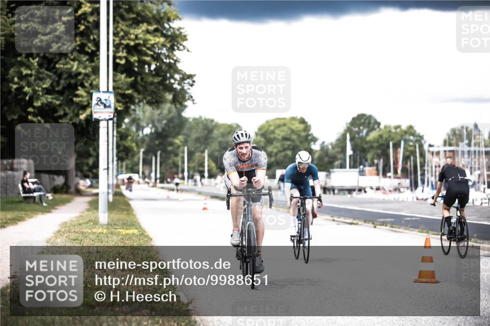 16.08.2026 - KN Förde Triathlon 2026 H.Heesch http://msf.ph/oto/9988651 16.08.2026 13:16:05 Radfahren 517, 525, 571, 734 meine-sportfotos.de
