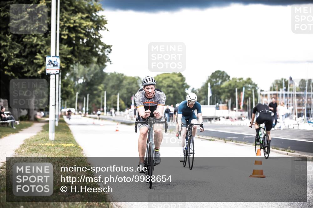 16.08.2026 - KN Förde Triathlon 2026 H.Heesch http://msf.ph/oto/9988654 16.08.2026 13:16:05 Radfahren 517, 525, 571, 734 meine-sportfotos.de