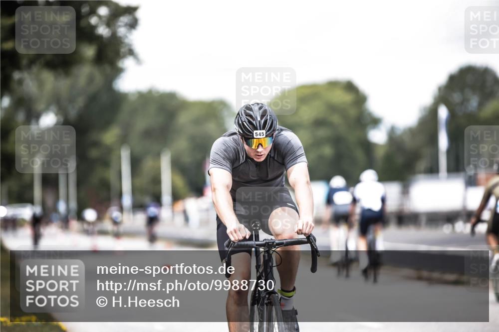 16.08.2026 - KN Förde Triathlon 2026 H.Heesch http://msf.ph/oto/9988730 16.08.2026 13:16:30 Radfahren 545, 579, 611, 725 meine-sportfotos.de