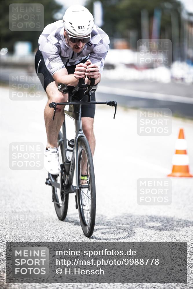 16.08.2026 - KN Förde Triathlon 2026 H.Heesch http://msf.ph/oto/9988778 16.08.2026 13:16:49 Radfahren 543, 561, 710, 713, 714 meine-sportfotos.de