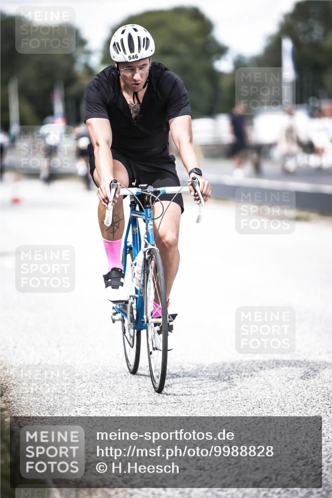 16.08.2026 - KN Förde Triathlon 2026 H.Heesch http://msf.ph/oto/9988828 16.08.2026 13:16:57 Radfahren 543, 546, 561, 583, 724 meine-sportfotos.de