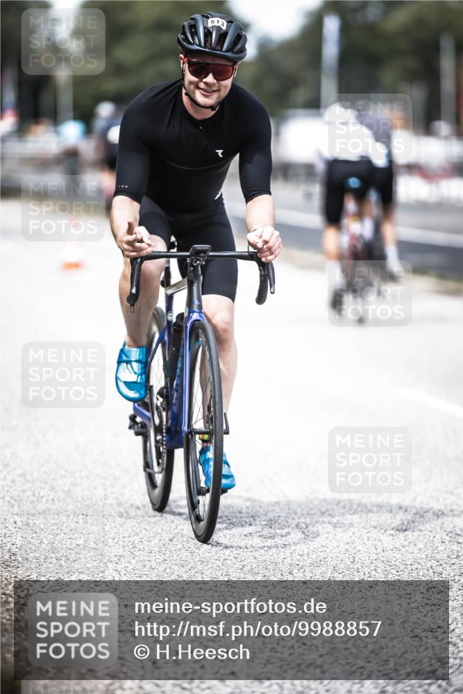 16.08.2026 - KN Förde Triathlon 2026 H.Heesch http://msf.ph/oto/9988857 16.08.2026 13:17:15 Radfahren 707, 743 meine-sportfotos.de