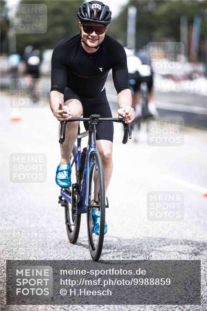 16.08.2026 - KN Förde Triathlon 2026 H.Heesch http://msf.ph/oto/9988859 16.08.2026 13:17:15 Radfahren 707, 743 meine-sportfotos.de