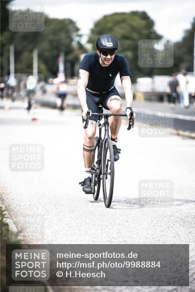 16.08.2026 - KN Förde Triathlon 2026 H.Heesch http://msf.ph/oto/9988884 16.08.2026 13:17:33 Radfahren 196, 594, 610, 723 meine-sportfotos.de