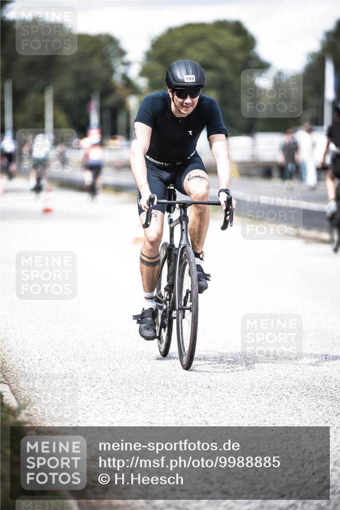 16.08.2026 - KN Förde Triathlon 2026 H.Heesch http://msf.ph/oto/9988885 16.08.2026 13:17:33 Radfahren 196, 594, 610, 723 meine-sportfotos.de