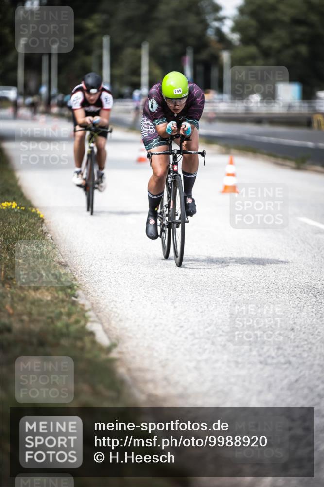 16.08.2026 - KN Förde Triathlon 2026 H.Heesch http://msf.ph/oto/9988920 16.08.2026 13:17:55 Radfahren 598, 711, 745 meine-sportfotos.de
