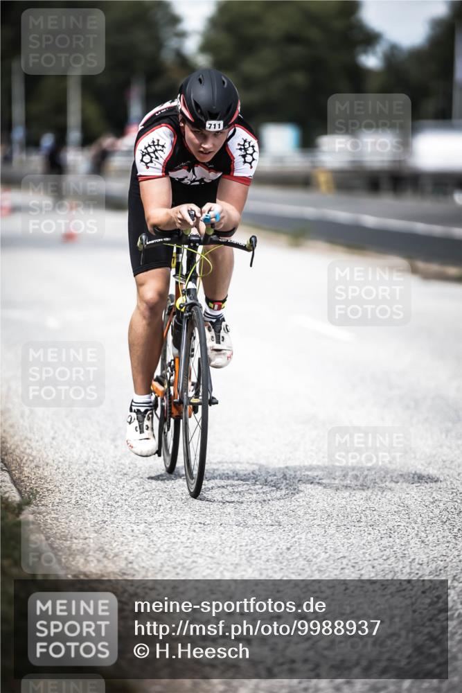 16.08.2026 - KN Förde Triathlon 2026 H.Heesch http://msf.ph/oto/9988937 16.08.2026 13:17:57 Radfahren 598, 711, 745 meine-sportfotos.de