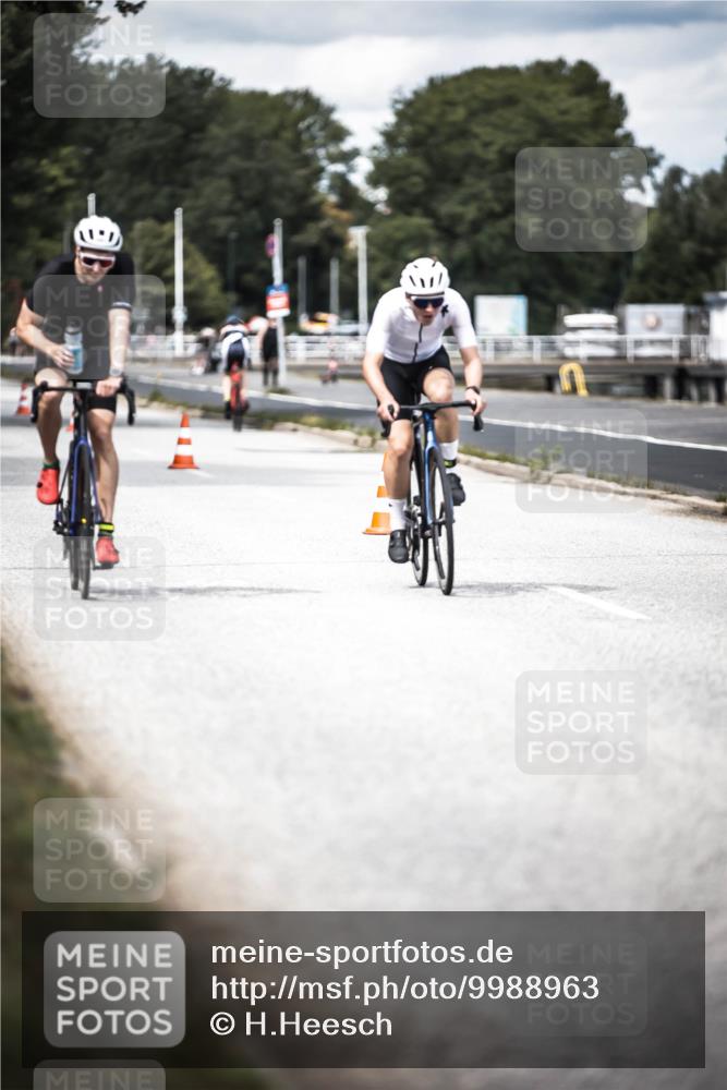 16.08.2026 - KN Förde Triathlon 2026 H.Heesch http://msf.ph/oto/9988963 16.08.2026 13:18:10 Radfahren 720, 732, 738 meine-sportfotos.de