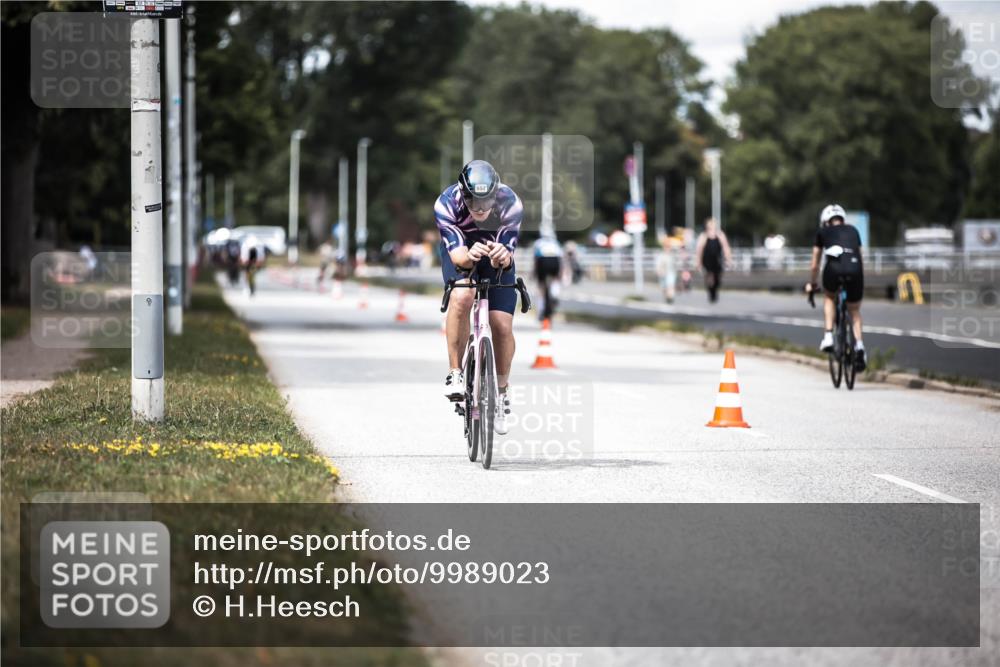16.08.2026 - KN Förde Triathlon 2026 H.Heesch http://msf.ph/oto/9989023 16.08.2026 13:18:25 Radfahren 590, 602, 607, 702 meine-sportfotos.de