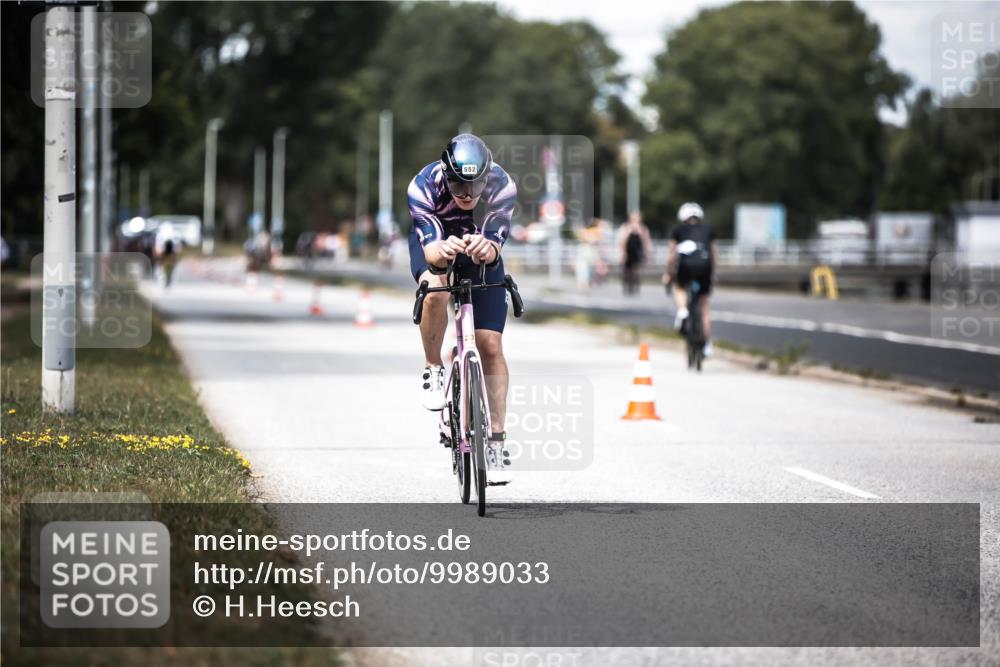 16.08.2026 - KN Förde Triathlon 2026 H.Heesch http://msf.ph/oto/9989033 16.08.2026 13:18:25 Radfahren 590, 602, 607, 702 meine-sportfotos.de