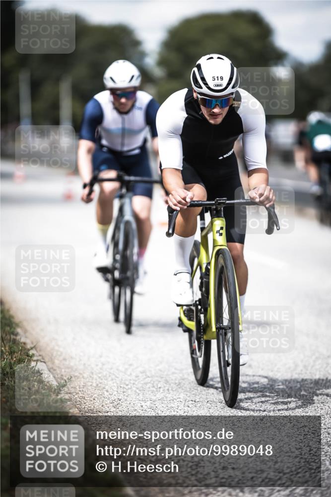 16.08.2026 - KN Förde Triathlon 2026 H.Heesch http://msf.ph/oto/9989048 16.08.2026 13:18:37 Radfahren 547, 592 meine-sportfotos.de