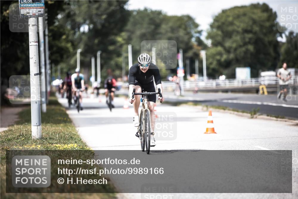 16.08.2026 - KN Förde Triathlon 2026 H.Heesch http://msf.ph/oto/9989166 16.08.2026 13:19:14 Radfahren 579 meine-sportfotos.de