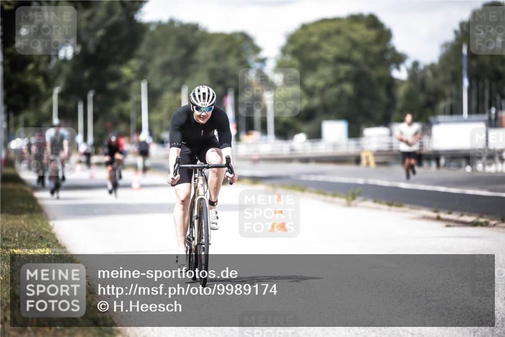 16.08.2026 - KN Förde Triathlon 2026 H.Heesch http://msf.ph/oto/9989174 16.08.2026 13:19:15 Radfahren 579, 706 meine-sportfotos.de